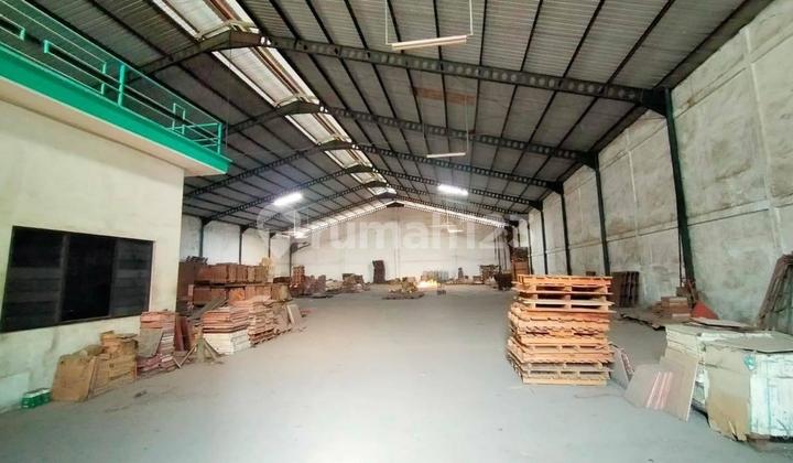 Dijual Gudang Siap Pakai Margomulyo Indah Muat Container 40 Ft