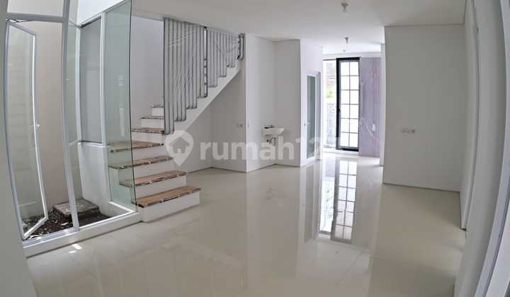 Nes Dijual Rumah Baru Gress di Manyar Rejo 2 Lantai Siap Huni 2