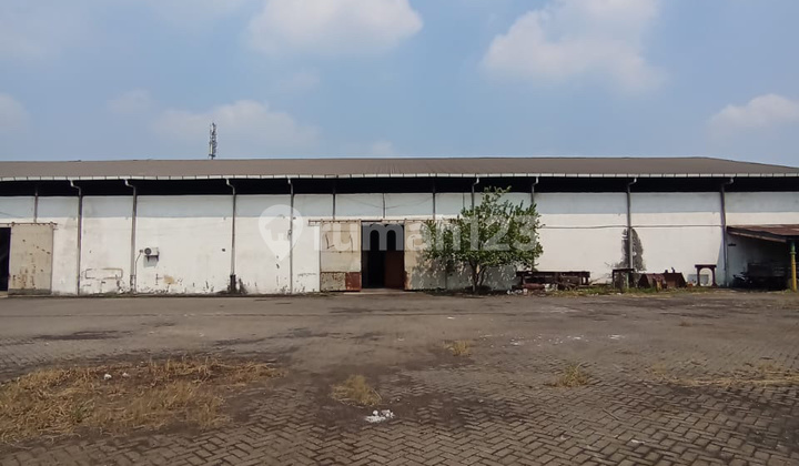 Bil Dijual Gudang di Raya Taman Sidoarjo Siap Pakai