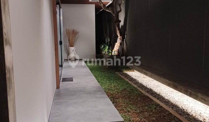 Bil Dijual Rumah Mewah Di Citraland Cluster Somerset 3 Lantai 2