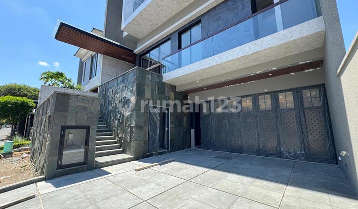 Tev Dijual Rumah Mewah Di Citraland Utama Cluster Waterfront 2