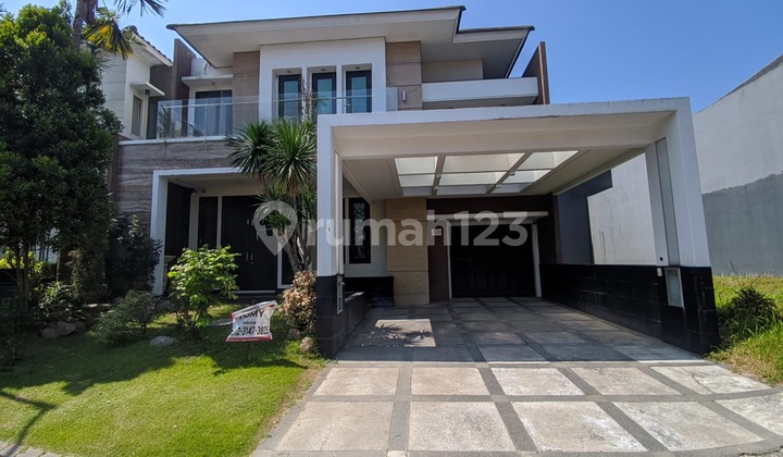 For Sale Luxury House in Pakuwon City Cluster Virginia Regency