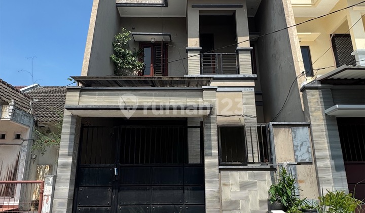 Dijual Cepat Rumah Mulyosari Prima 2 Lantai Siap Huni Dijual Cepat Rumah Mulyosari Prima 2 Lantai Siap Huni