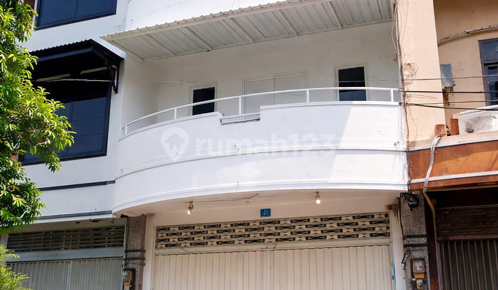 Nes Disewakan Ruko di Raya Klampis Siap Pakai untuk Usaha Nes Disewakan Ruko di Raya Klampis Siap Pakai untuk Usaha