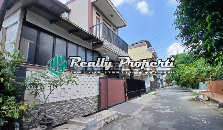 Dijual Rumah 2 Lantai Semi Furnish Dalam Cluster 2