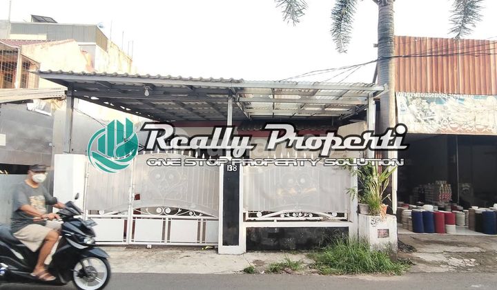 Rent a 1-Story House on Main Road in Jatibening Baru, Pondok Gede, Bekasi. Rent a 1-Story House on Main Road in Jatibening Baru, Pondok Gede, Bekasi.