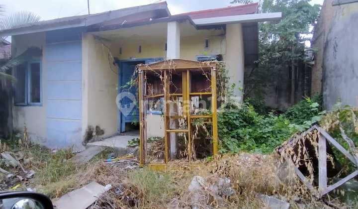 House for Sale - Old Building Condition (Needs Renovation) 2