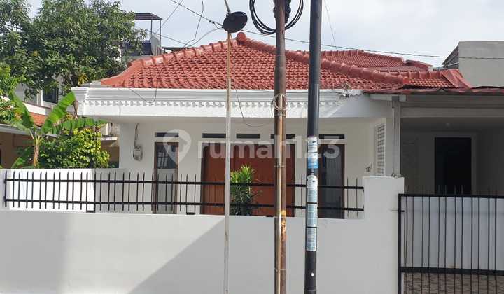 For Sale, Nice House, Brings Luck in Twin Complex Area