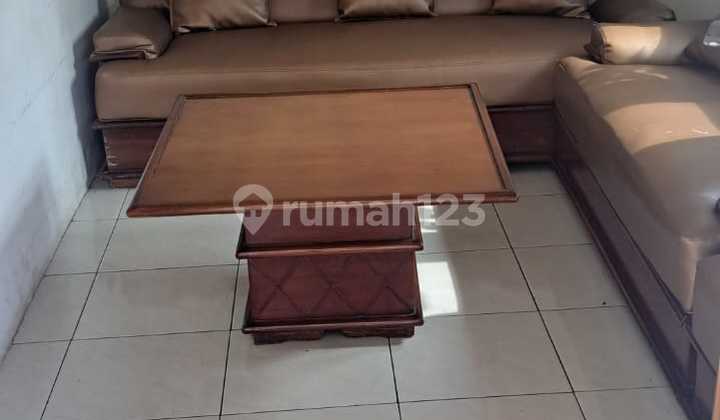 Cheap Sale of Nice House in Gunung Batu, access for 2 cars 2