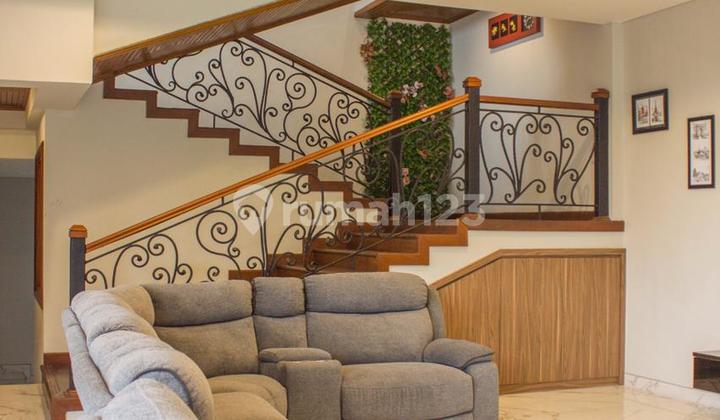 Dijual Rumah Bagus di Udara Pegunungan Villa Dago Resor Bandung Dijual Rumah Bagus di Udara Pegunungan Villa Dago Resor Bandung