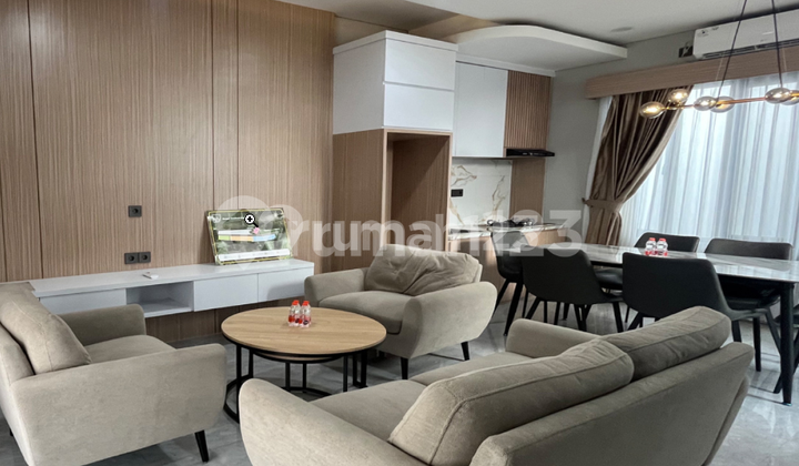 The cheapest premium house with an elevator, 3 floors, 5 bathrooms, 5 bedrooms 2