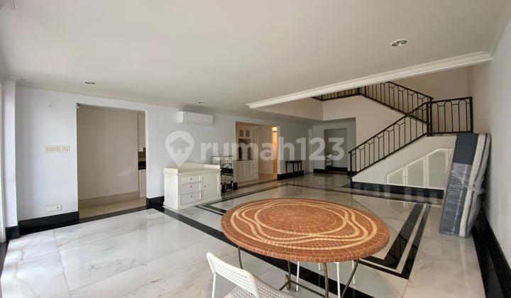 Senopati SCBD Area, For Rent Comfortable House 2