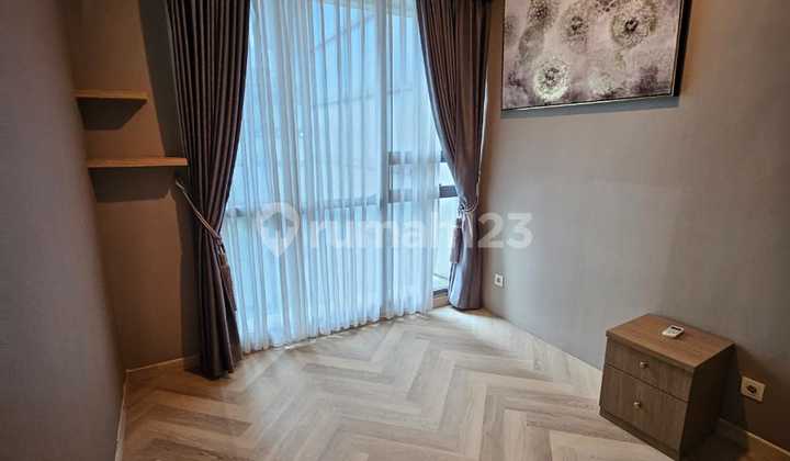 Dijual Apartement St. Moritz Tower Royal 2Br 2Bath Furnish Bagus 2