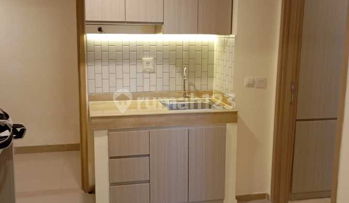 Disewa  atau Jual Apartemen Meikarta 2br Cikarang Selatan Furnished 2