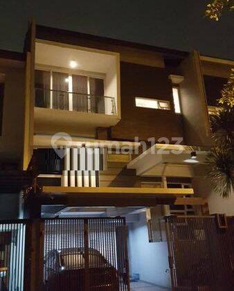 Rumah Dijual di Taman Permata Buana 2,5 Lantai 1