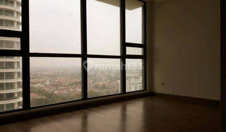 Apartemen Saint Moritz 3 BR Furnished Baru Hadap Selatan 1