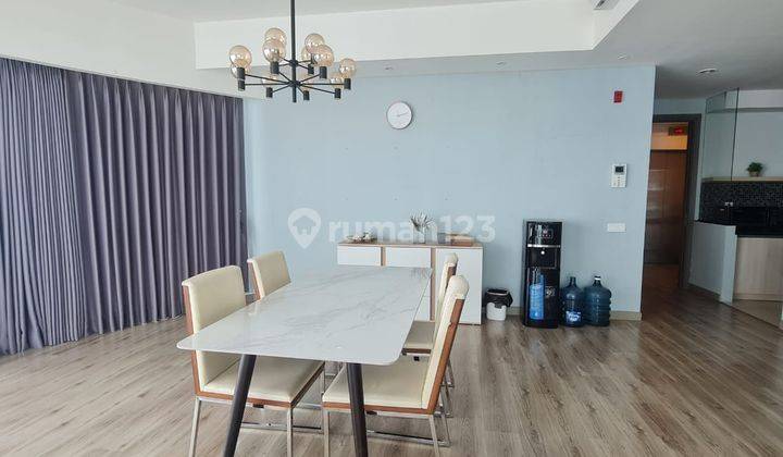 Apartemen Saint Moritz 3 BR Hadap Utara Timur Tower Presidential 1