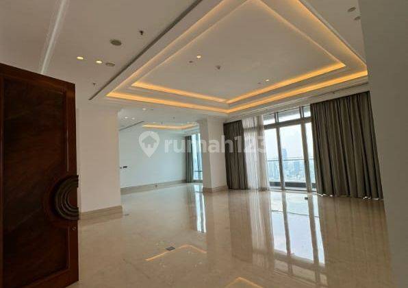 Disewakan Apartemen Rafles Residence Ciputra World Semi Furnished 1