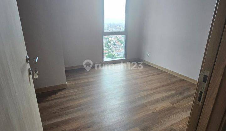 Disewa Apartement semi furnish Holland Village 2br 2bath 92m Cempaka Putih 2