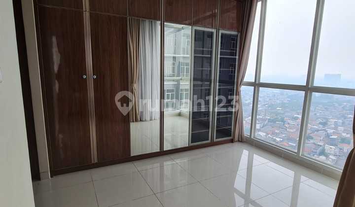 For rent: Ciputra International Puri 2-bedroom 120m apartment, Amsterdam Tower