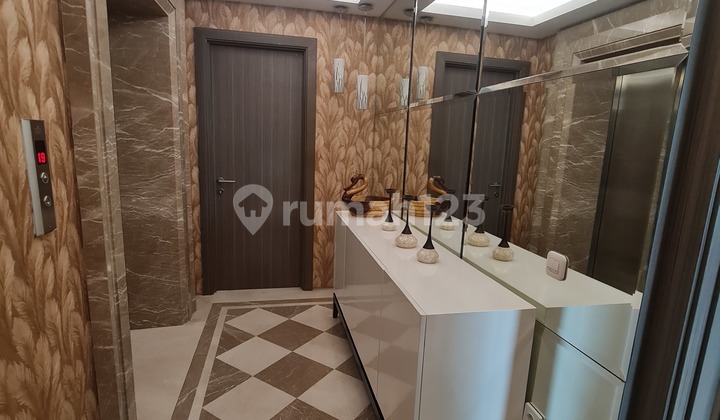 Disewakan Apartement St. Moritz Tower New Ambassador 3Br Bagus Disewakan Apartement St. Moritz Tower New Ambassador 3Br Bagus