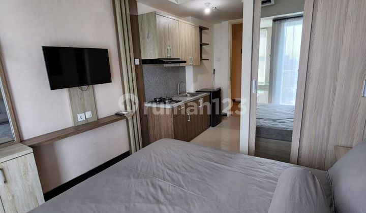 For Rent Amor Apartment Pakuwon City 18th Floor Fully Furnished!
