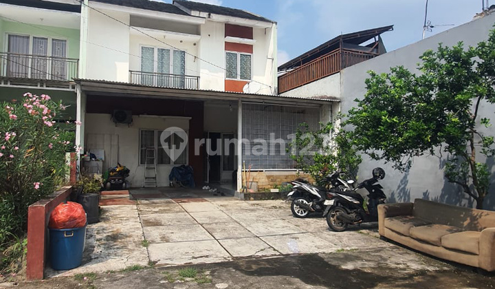 Dijual - Rumah Pojok Eksklusif di Sawangan, Depok Dijual - Rumah Pojok Eksklusif di Sawangan, Depok