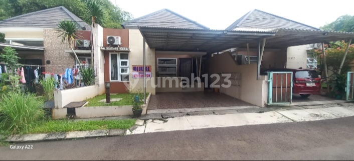Rumah Bagus Bella Casa Asri & Garansi Tidak Banjir di Depok, Dekat Universitas Indonesia Rumah Bagus Bella Casa Asri & Garansi Tidak Banjir di Depok, Dekat Universitas Indonesia
