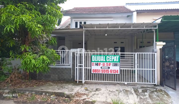 Rumah Dibawah NJOP. di Boulevard Perum Bukit Rivaria, Sawangan. Cocok Utk Bisnis Rumah Dibawah NJOP. di Boulevard Perum Bukit Rivaria, Sawangan. Cocok Utk Bisnis