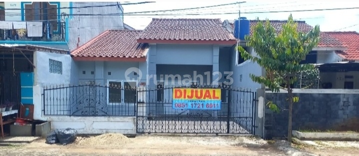 Dijual Rumah Dibawah NJOP. Depok. 1.2 KM Dari Termnltrans Jakarta Dijual Rumah Dibawah NJOP. Depok. 1.2 KM Dari Termnltrans Jakarta