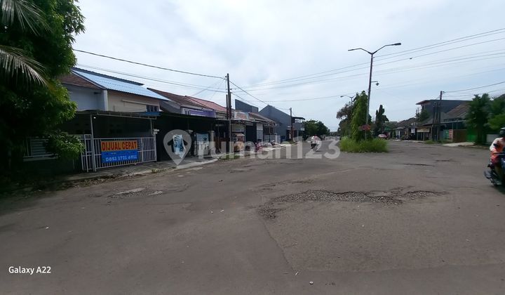 Rumah Dibawah NJOP. di Boulevard Perum, Sawangan. Cocok Utk Hunian & Bisnis Rumah Dibawah NJOP. di Boulevard Perum, Sawangan. Cocok Utk Hunian & Bisnis