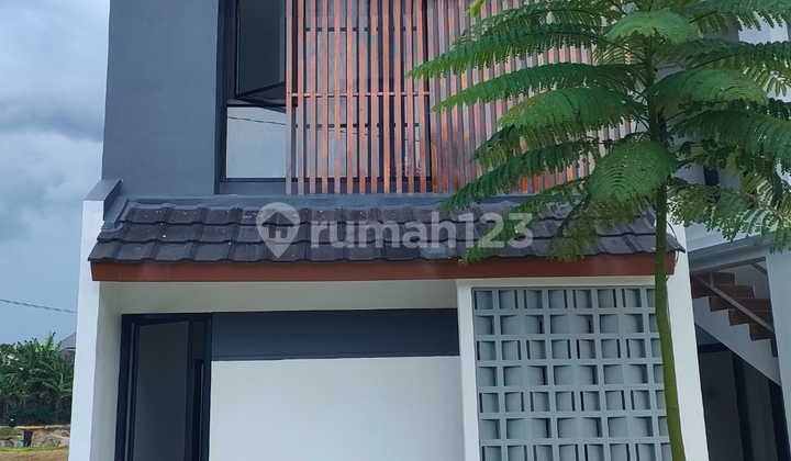 Rumah 2 lantai 10 menit tol cimanggis