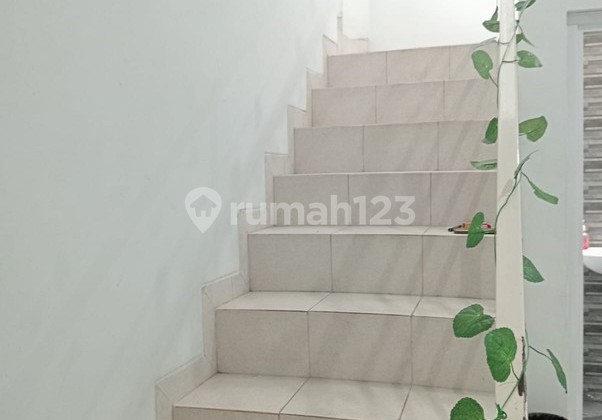 2-Story Shop House in Tegalrejo Jogja, Suitable for Office/Business 2-Story Shop House in Tegalrejo Jogja, Suitable for Office/Business