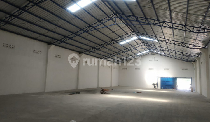 Ready-to-use warehouse in Ringroad Timur, Banguntapan Bantul Ready-to-use warehouse in Ringroad Timur, Banguntapan Bantul