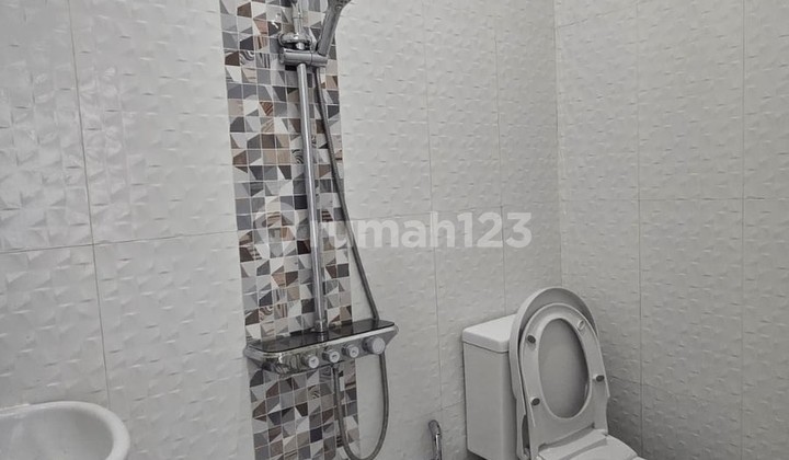 Rumah 2 Lantai Semi Furnish Strategis Dekat Rs Hardjolukito 2