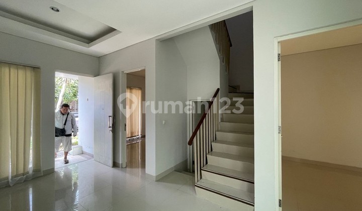 For Rent: Green Hills Residence House, Ngaglik, Sleman.