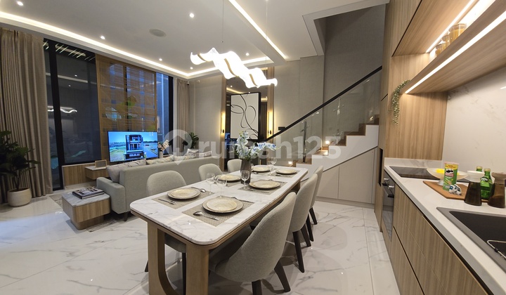 Luxury House 6m, Next to Highway and Opposite the Hospital