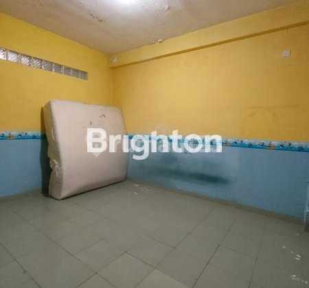 Strategic Mid-City Shop House on Mt Haryono 2