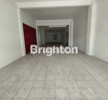 Strategic Shop House on the Main Road Axis in the Ahmad Yani Area