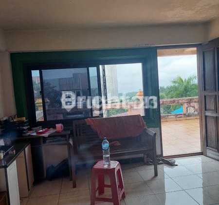 Staregis Shop House on the Side of the Main Road Mars Iswahyudi, South Balikpapan 2