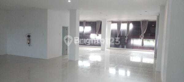 Strategic 2-Door Shop House by Main Road Mt Haryono South Balikpapan