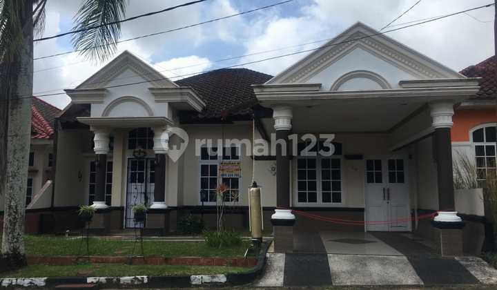 Rumah Minimalis, Siap Huni, Berada Di Tengah Kota Rumah Minimalis, Siap Huni, Berada Di Tengah Kota