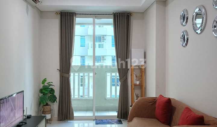 Apartmen Cantik,Strategis, View Laut 2