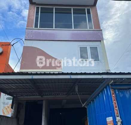 Ruko Cantik 3Lt, Strategis, Tengah Kota