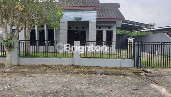 Rumah Siap Huni, Strategis Tengah Kota, Nyaman