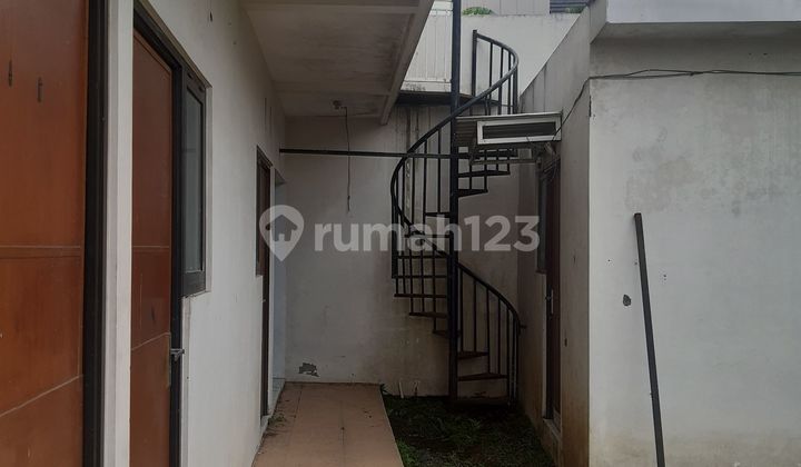 For Sale: 8-Room Boarding House in Campus and Student Area, 0 Asphalt Road, Lowokwaru 2