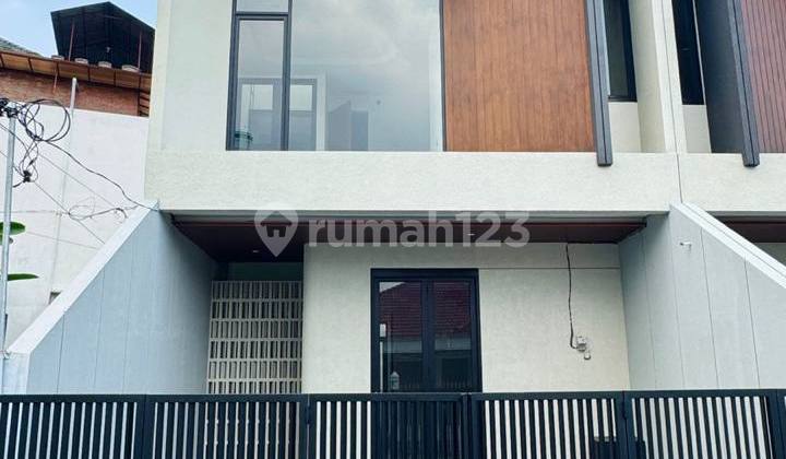 Rumah Baru Modern Minimalis Klampis Semolo Surabay Rumah Baru Modern Minimalis Klampis Semolo Surabay