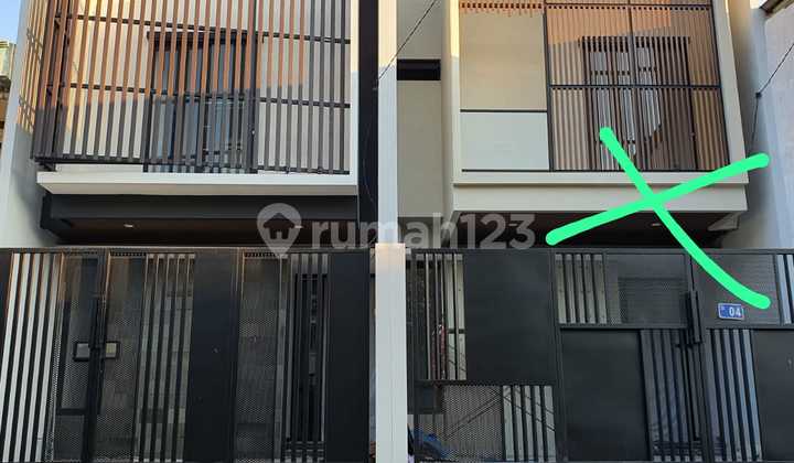 New House Gress Baruk Utara Surabaya