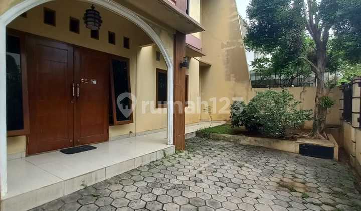 For Sale Fast House in Bintaro, South Jakarta. 2