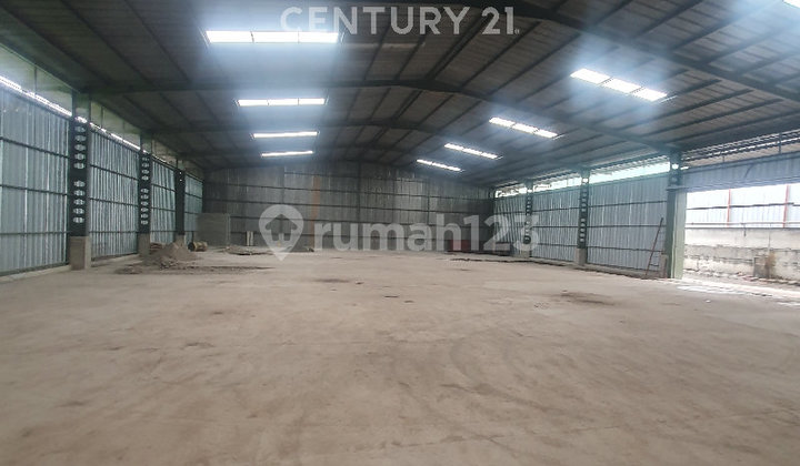 Warehouse for Rent K on Daan Mogot Road, Kalideres, West Jakarta Warehouse for Rent K on Daan Mogot Road, Kalideres, West Jakarta
